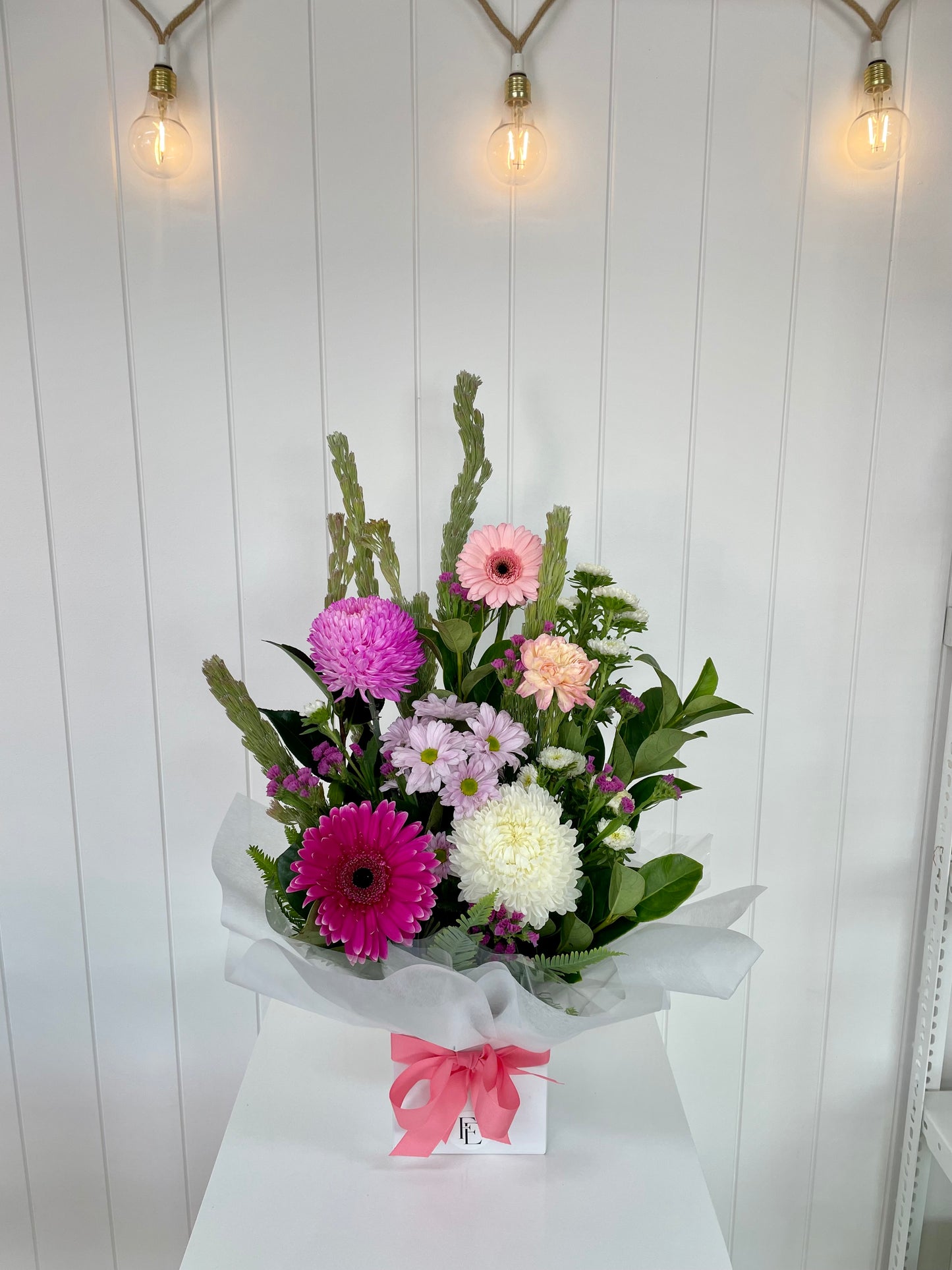 Seasonal Flower Arrangement - Medium